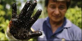 L'Equateur gèle 200 millions de dollars d'actifs de Chevron