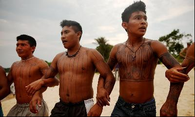 Brazilian indigenous leader to address UN council in effort to stop dam